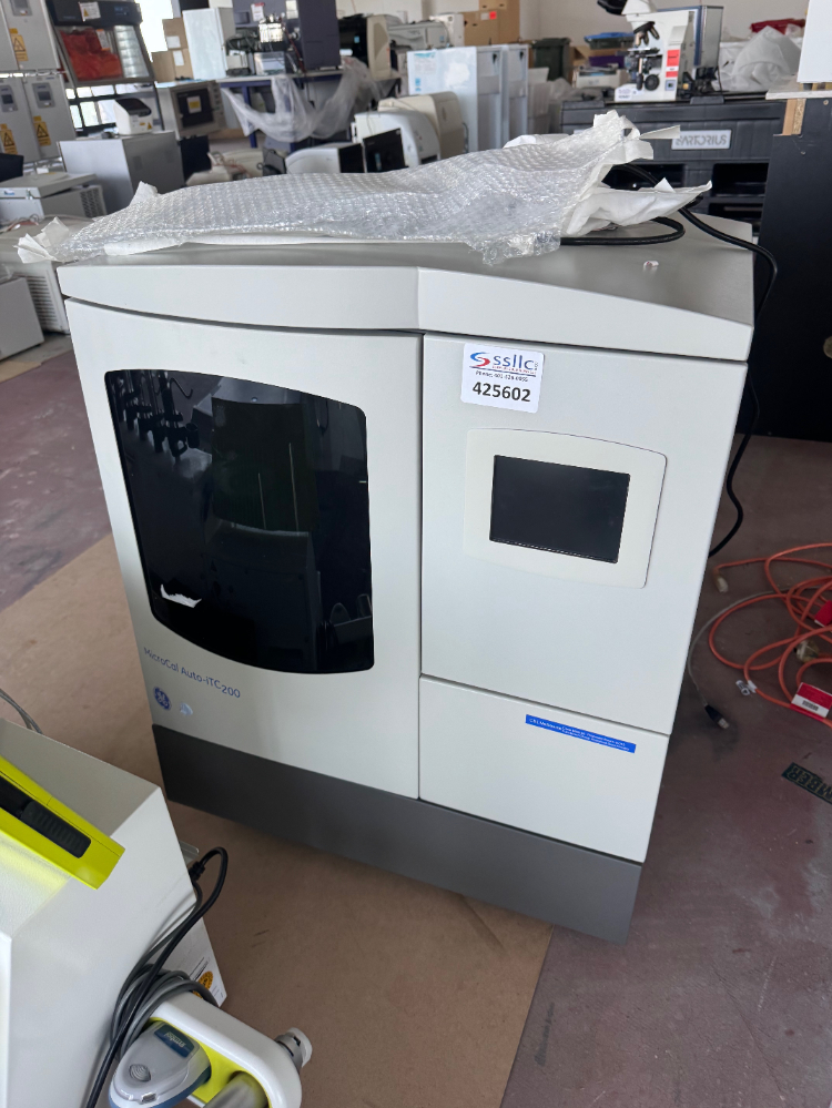 Image of GE MicroCal Auto-itC200 Microcalorimeter